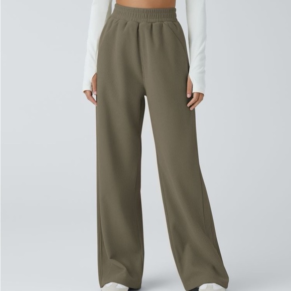 HALARA High Waisted Side Pocket Straight Leg Mop Corduroy Casual Pants - Picture 1 of 13